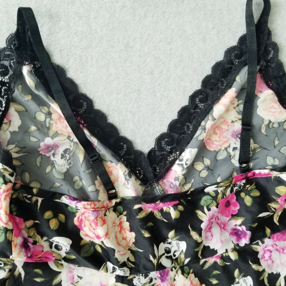 Torrid Satin Babydoll Y2K Lace Trim Floral Slip Dress Fairy Grunge Whimsigoth 2X - Picture 7 of 11